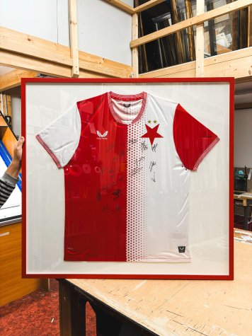 Zarámovaný dres Slavia